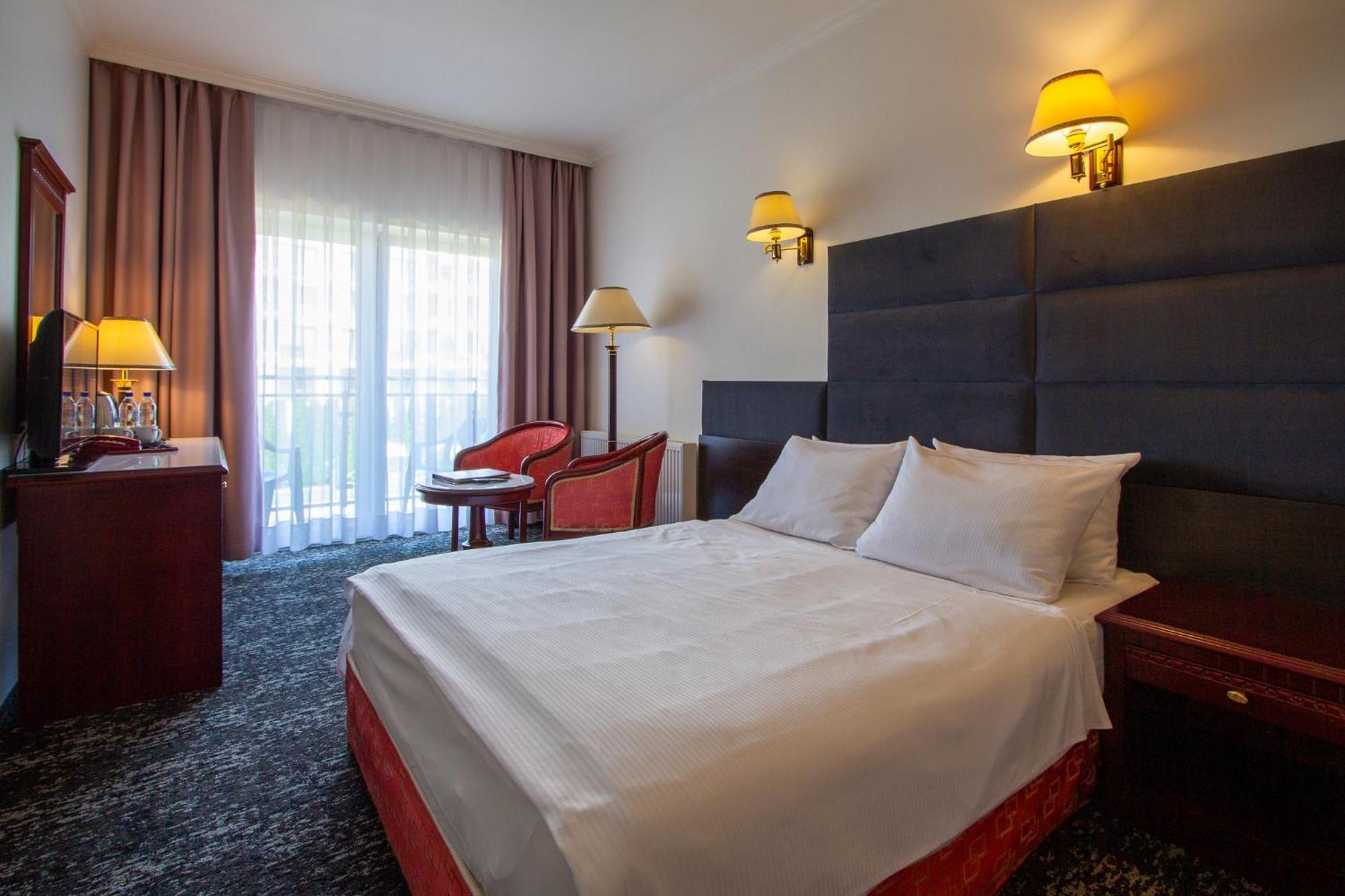 Royal Park Hotel & Spa Mielno  Eksteriør bilde