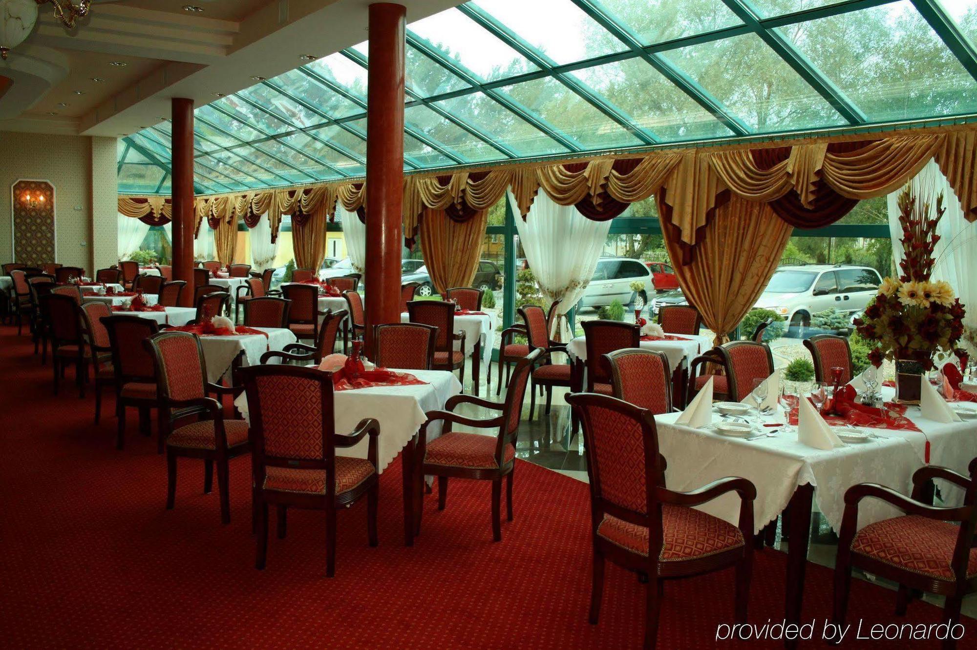 Royal Park Hotel & Spa Mielno  Restaurant bilde